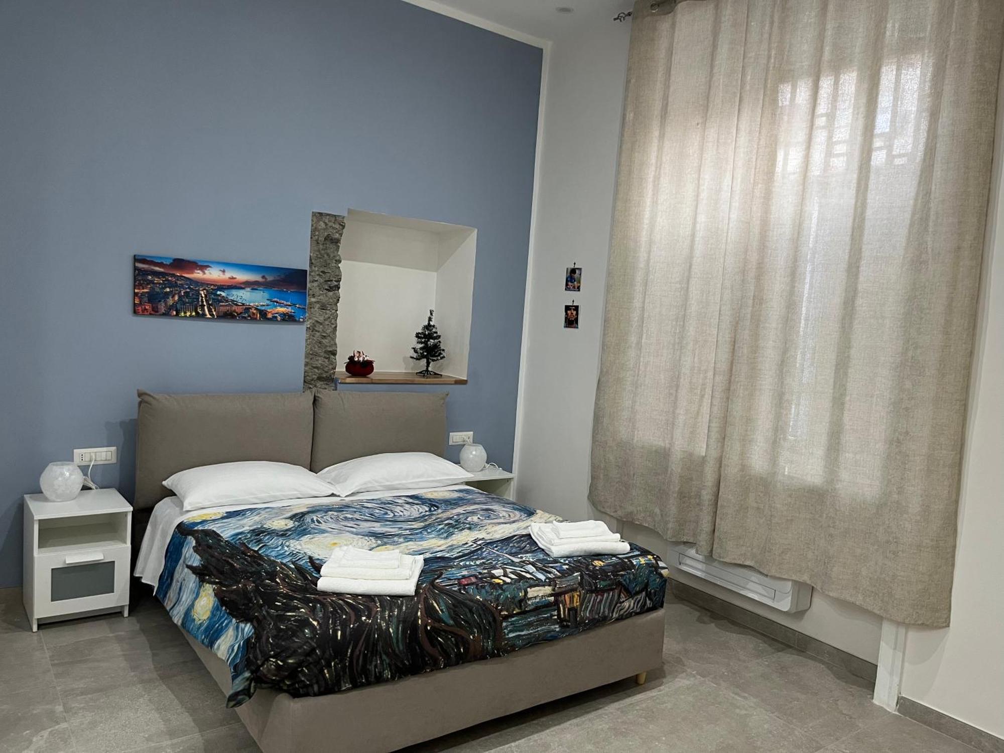 Neapolis Francy Maradona